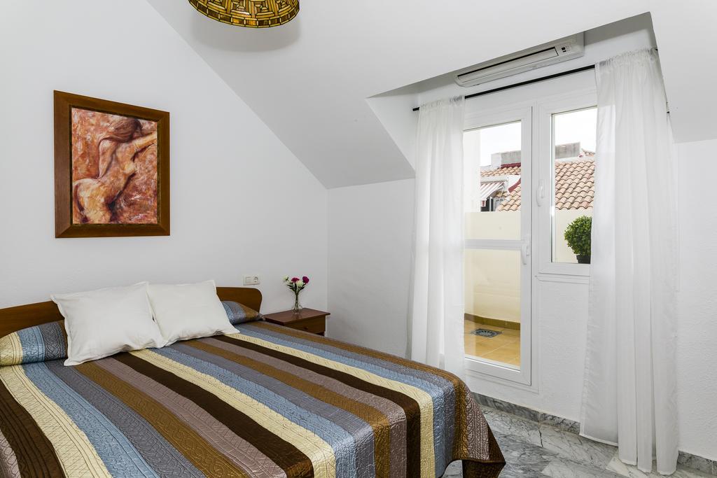 Weforyou Real Del Tivoli Two Rooms Benalmádena Εξωτερικό φωτογραφία